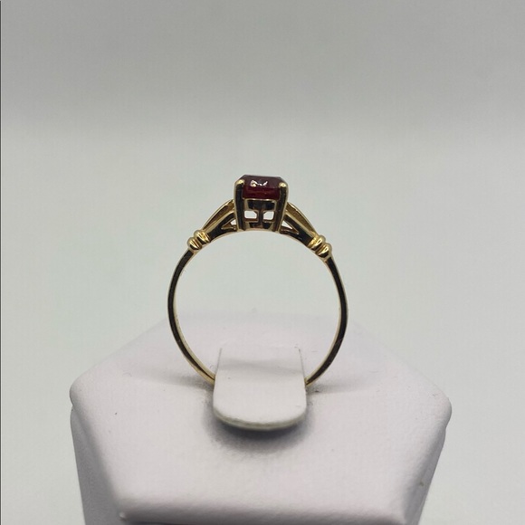 14k yellow gold Garnet ring - Picture 6 of 12